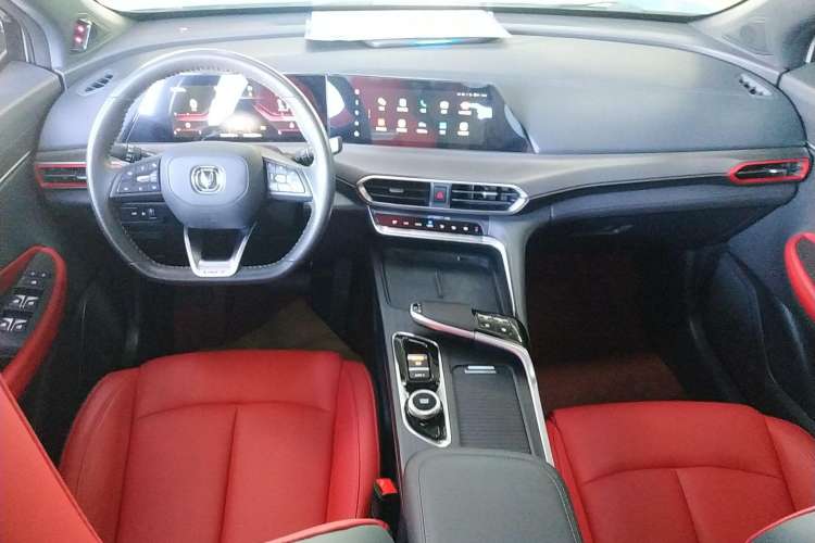 Used CHANGAN UNI-T 2020 1.5T Flagship Version Interior 3