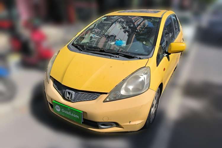 Used Honda Fit 2008 1.5L automatic luxury edition