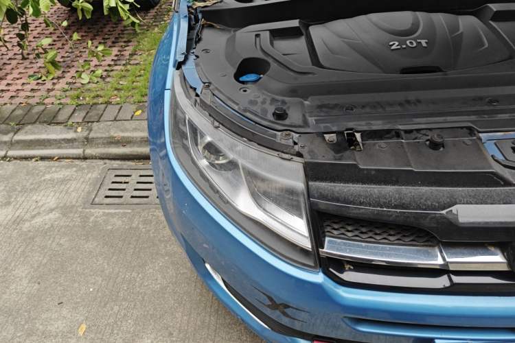 Used Land X7 2015 2.0T Panoramic Prestige Edition
