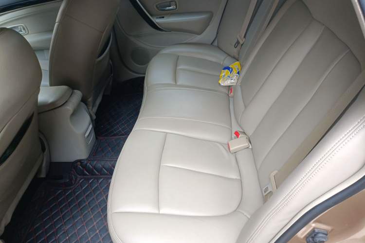 Used Dongfeng Aeolus A60 2016 1.6L Automatic Luxury Model