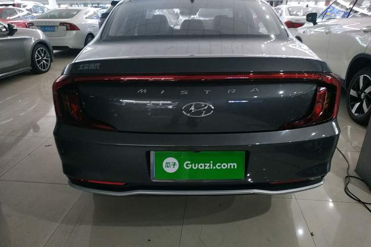 Used Hyundai Mistra 2021 1.8L CVT LUX Premium Edition
