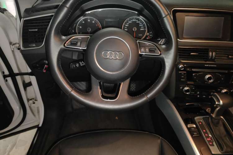 Used Audi Q5 2013 40 TFSI Technology Edition