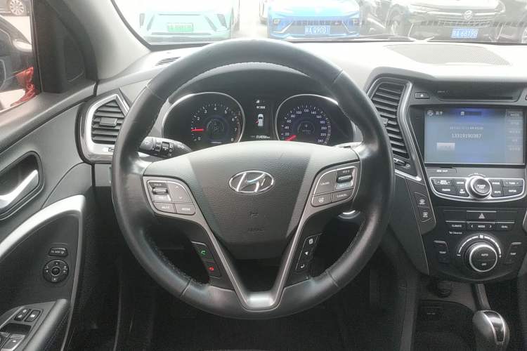 Used Hyundai Santa Fe 2013 Revised Version 2.4L Automatic All-Wheel Drive Smart Type