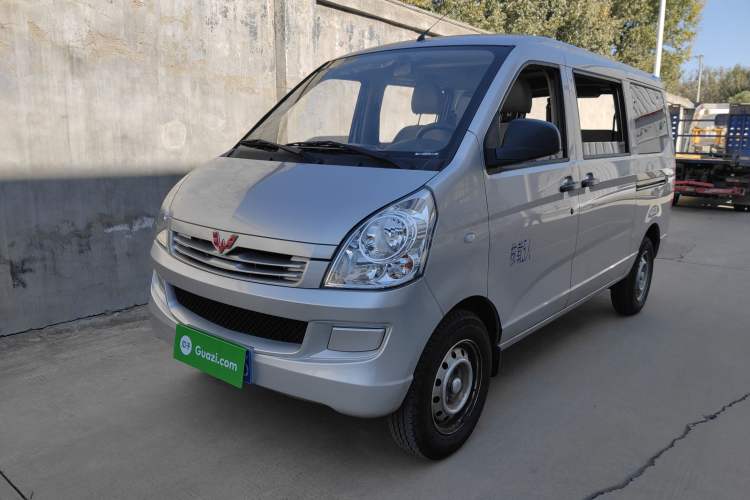 Used Wuling Rongguang S 2022 1.2L Base Version 5-Seater LSI