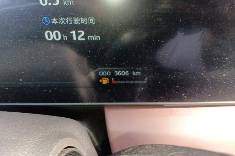 Used SOL X8 PLUS 2023 1.5 TGDI DCT Smart Edition 6-Seater
