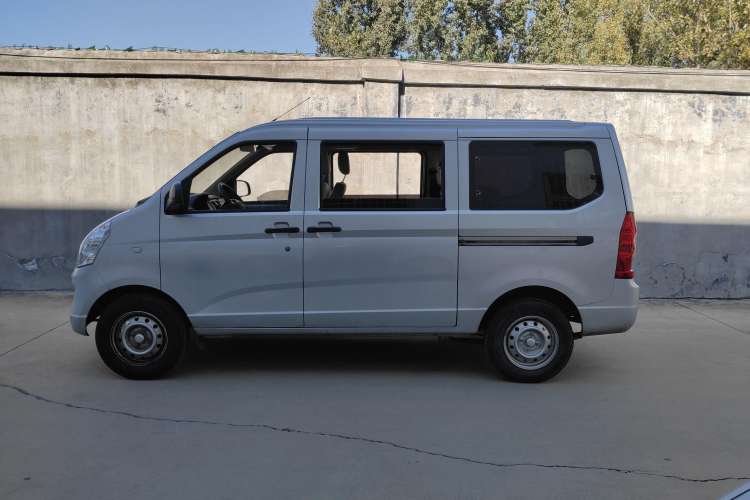 Used Wuling Rongguang S 2022 1.2L Base Version 5-Seater LSI Exterior 2