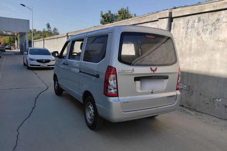 Used Wuling Rongguang S 2022 1.2L Base Version 5-Seater LSI Exterior 3