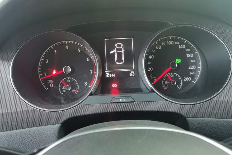 Used Volkswagen Golf Sportsvan 2018 230TSI Automatic Trend Edition
