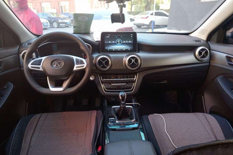 Used BAIC Beijing X5 2019 1.5T Manual Advance Edition China VI
