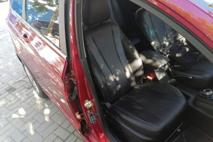 Used Baojun 310W 2018 1.5L Automatic Fashion Edition China VI