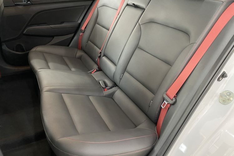 Used Hyundai Elantra (6th Generation / Lingdong) 2019 1.4T Dual-Clutch Xuan Dong · Dynamic Model Left Rear Seat