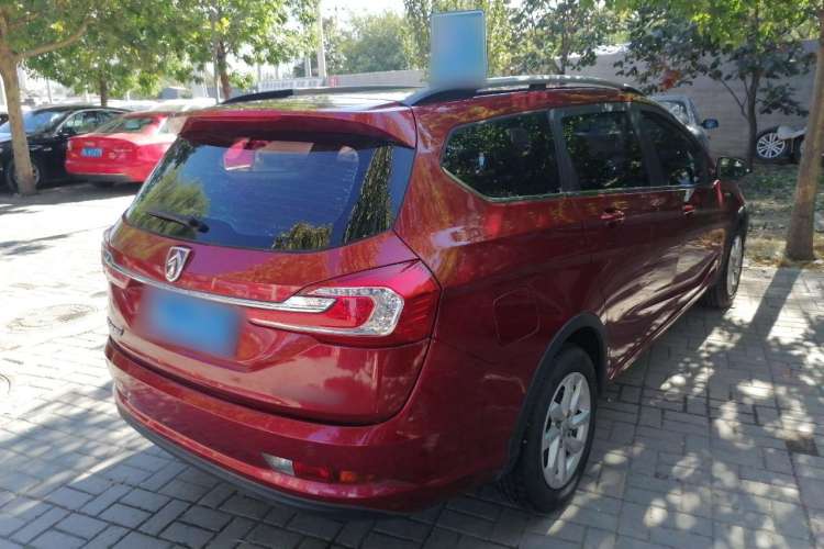 Used Baojun 310W 2018 1.5L Automatic Fashion Edition China VI