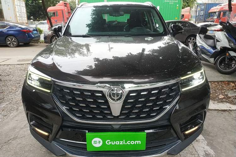 Used Brilliance V7 2019 300T Automatic Luxury 5-Seater