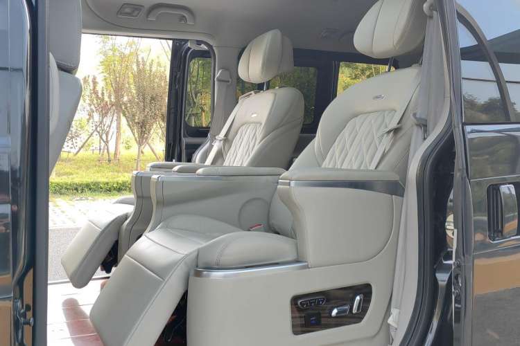 Used JAC Refine M5 2016 2.0T Gasoline Automatic Business Edition
