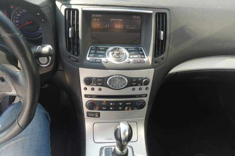 Used Infiniti G Series 2009 G37
