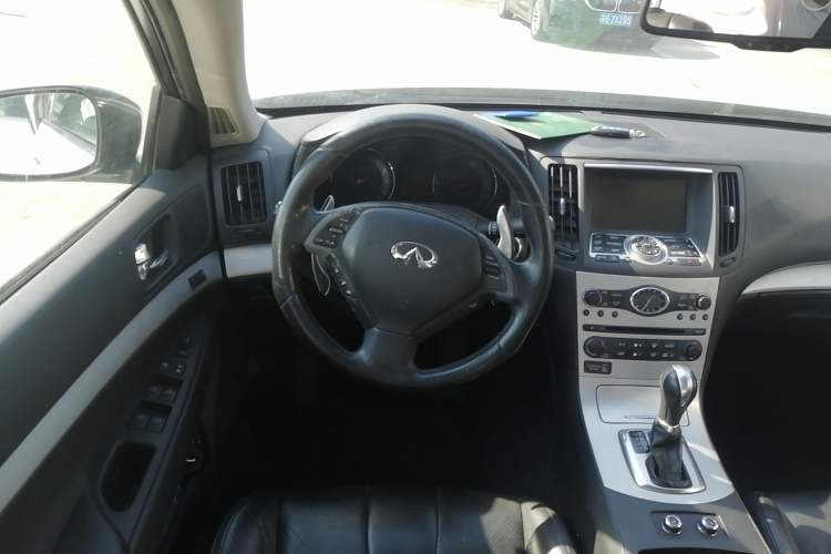 Used Infiniti G Series 2009 G37

