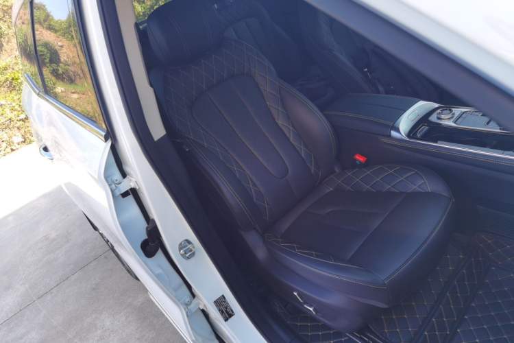 Used JETOUR X95 2020 1.6T DCT Exploration Pro Edition 6-seater
