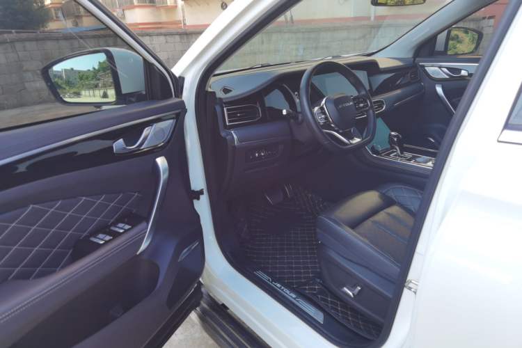 Used JETOUR X95 2020 1.6T DCT Exploration Pro Edition 6-seater
