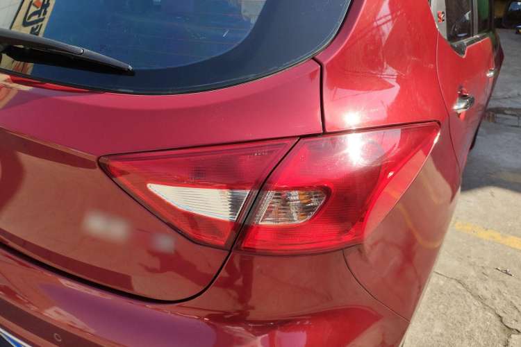 Used JAC Refine S2 2015 1.5L CVT Luxury Smart Version
