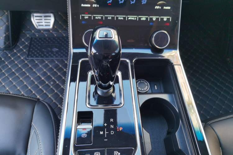 Used JETOUR X95 2020 1.6T DCT Exploration Pro Edition 6-seater
