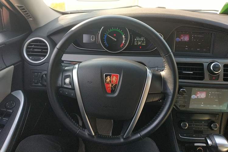 Used Roewe e550 2016 Deluxe Edition
