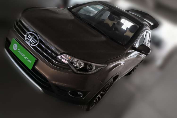 Used FAW Senya R7 2016 1.6L Manual Luxury Model