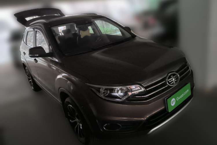 Used FAW Senya R7 2016 1.6L Manual Luxury Model