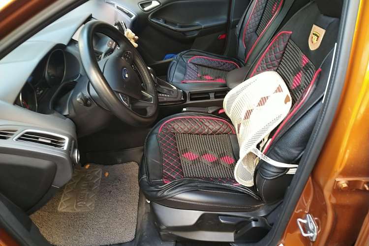 Used Ford Focus 2017 Hatchback 1.6L Automatic Fashion Edition Smart Drive Version
