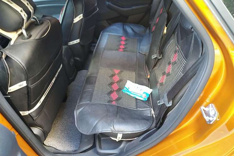 Used Ford Focus 2017 Hatchback 1.6L Automatic Fashion Edition Smart Drive Version
