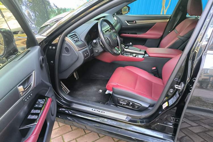 Used Lexus GS 2017 300 F SPORT