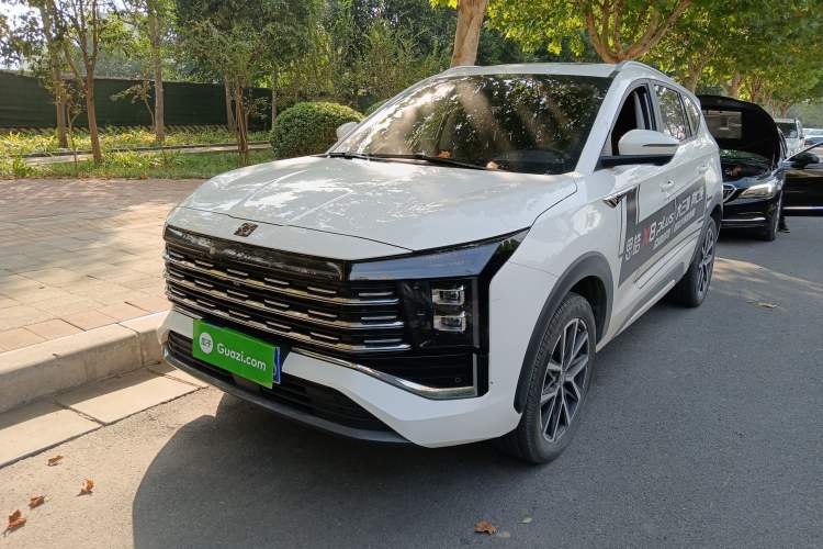 Used SOL X8 PLUS 2023 1.5 TGDI DCT Smart Edition 6-Seater