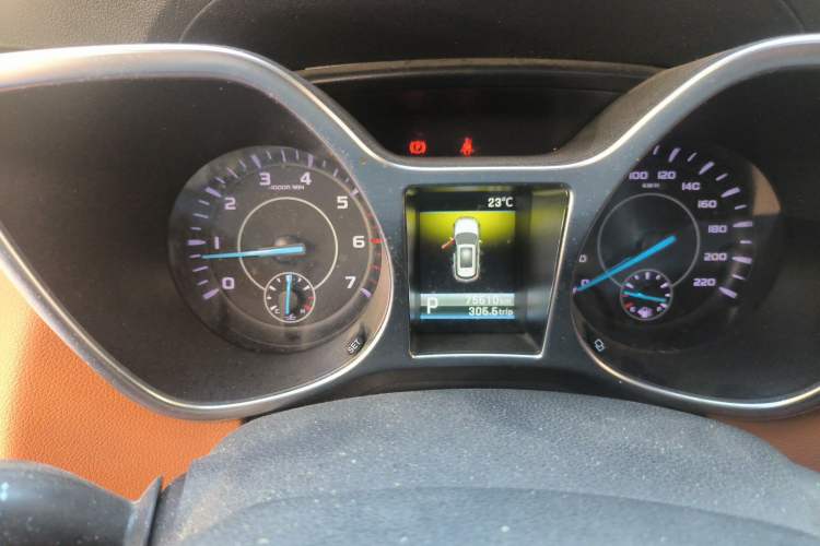 Used JMC Yusheng S330 2016 1.5L GTDi Automatic Two-Wheel Drive Prestige Edition
