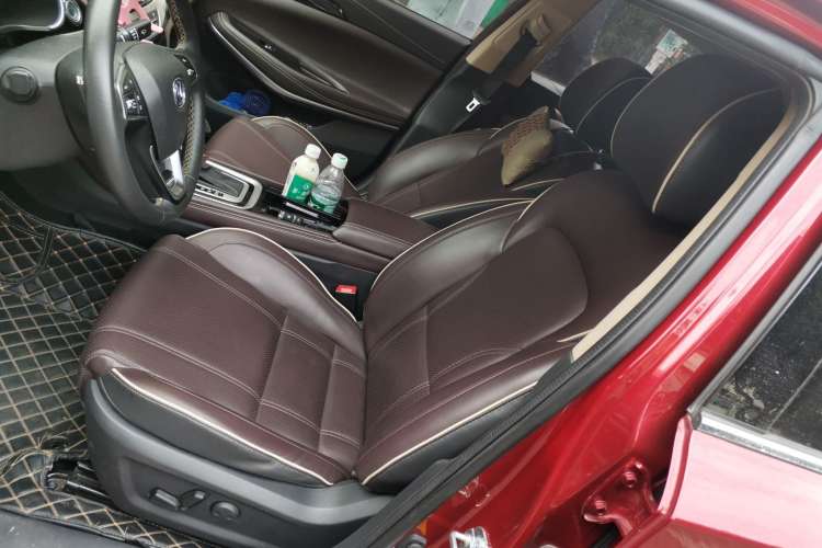 Used CHANGAN Raeton CC 2018 1.5T Automatic Zunya Model China V Standard
