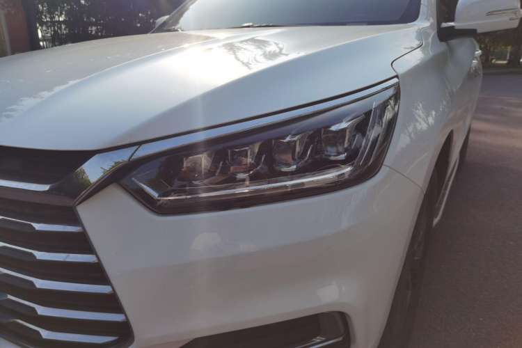 Used BYD Song 2019 1.5TI Automatic Smart Connect Luxurious Edition