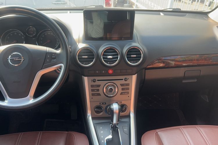 Used Opel Antara 2011 2.4 Comfort Two-Wheel Drive