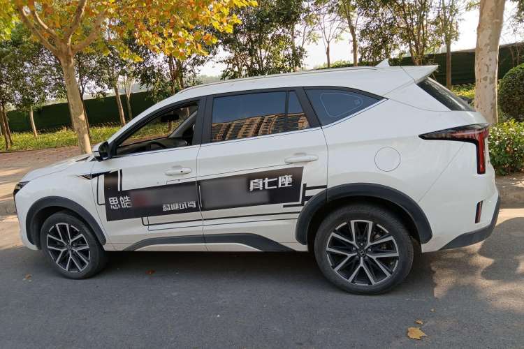 Used SOL X8 PLUS 2023 1.5 TGDI DCT Smart Edition 6-Seater
