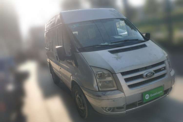 Used Ford Transit Custom 2009 2.4T Diesel Standard Version Short Wheelbase Mid-Roof China Stage III

