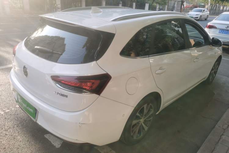 Used Buick Excelle GX 2018 18T Automatic Elite Model
