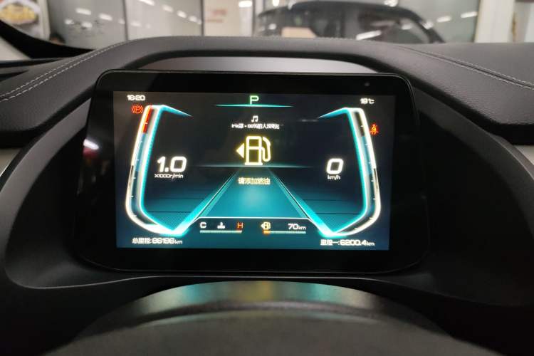Used BYD Qin Pro 2018 1.5TI Automatic Smart Connect Fendong Model
