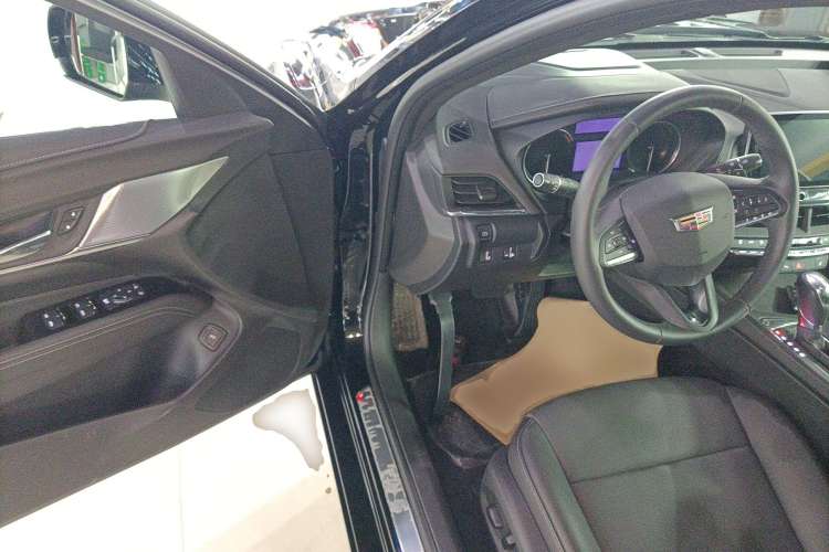 Used Cadillac CT4 2022 28T Luxury Edition
