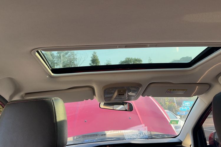 Used HYOSOW H3 2015 1.5L manual luxury version