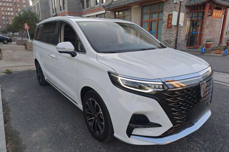 Used Roewe iMAX8 2022 400TGI Prestige Edition