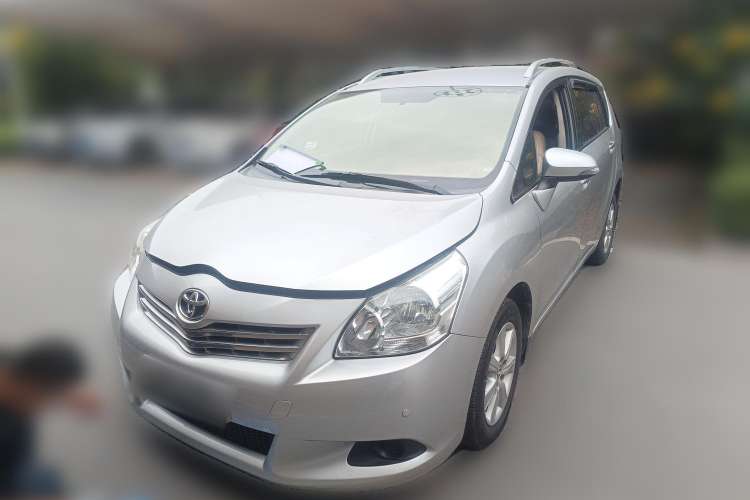Used Toyota Verso 2014 Starlight 180E CVT Elite Edition