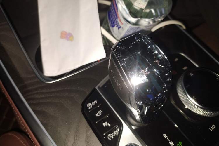 Used BMW X7 2021 xDrive40i Luxury Package with Leading Features