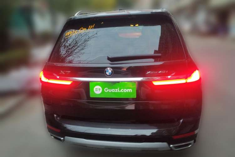 Used BMW X7 2021 xDrive40i Luxury Package with Leading Features