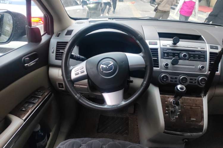 Used Mazda 8 2013 2.5L Ultimate Edition Steering Wheel
