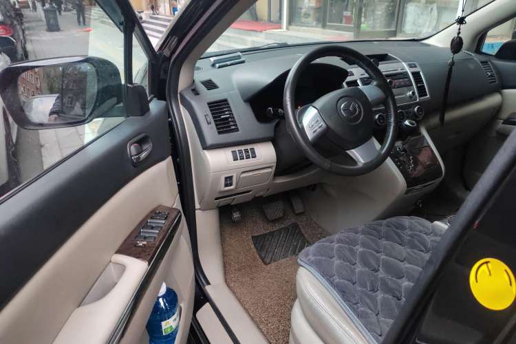 Used Mazda 8 2013 2.5L Ultimate Edition Driver Seat