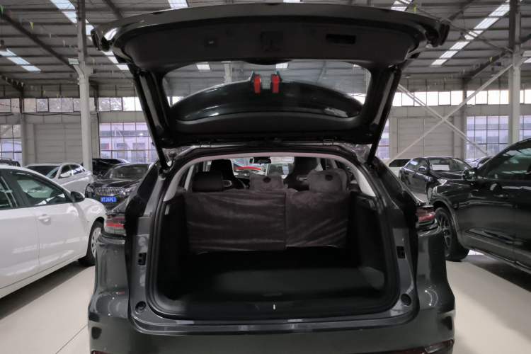 Used Changan UNI-K iDD 2023 Zhidian iDD 1.5T 135km Smart & Fun Model
