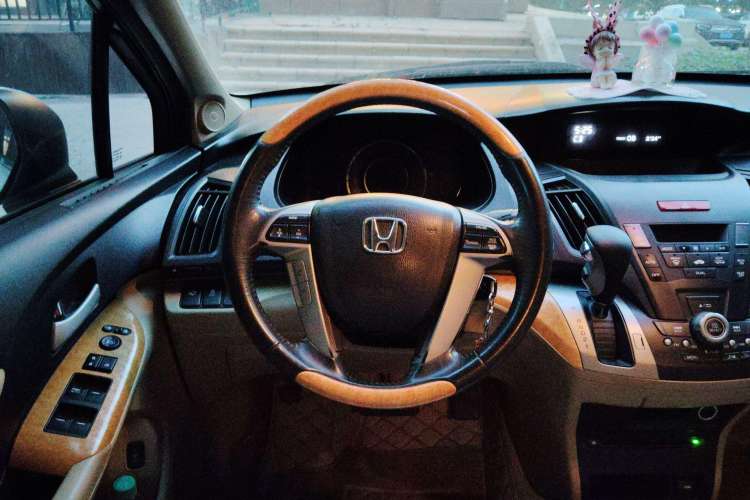 Used Honda Odyssey 2011 Jingxiu 2.4L Luxury Edition
