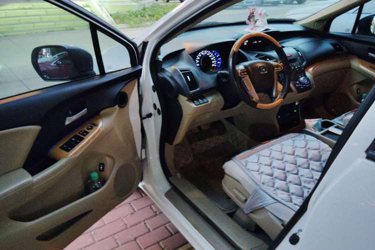 Used Honda Odyssey 2011 Jingxiu 2.4L Luxury Edition
